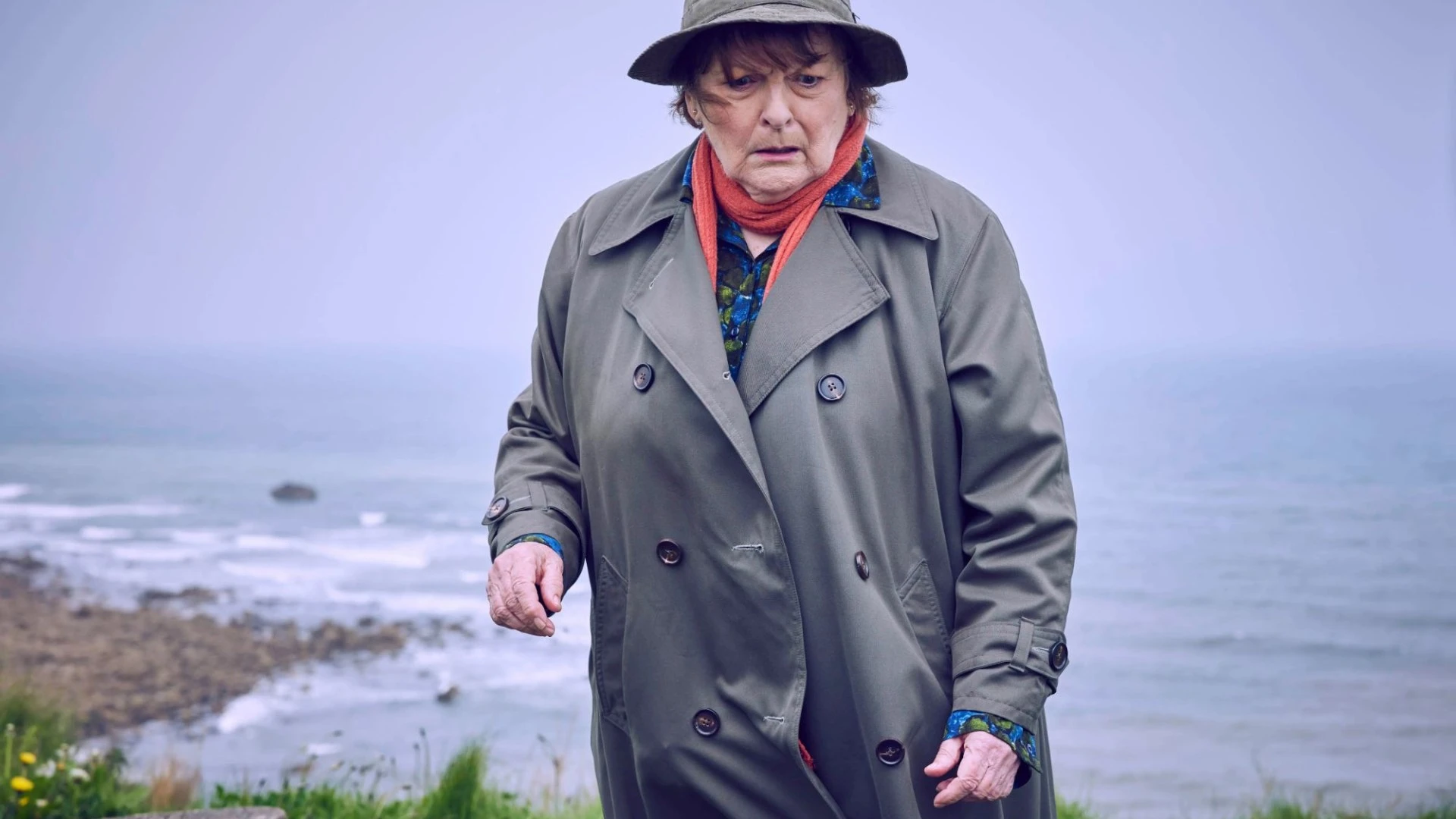 Vera’s Brenda Blethyn looks worlds away from drab detective in glam new role