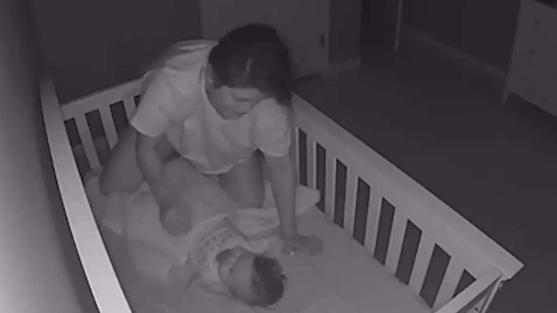 Watch moment mum’s attempt to sneak out of baby’s crib goes painfully wrong