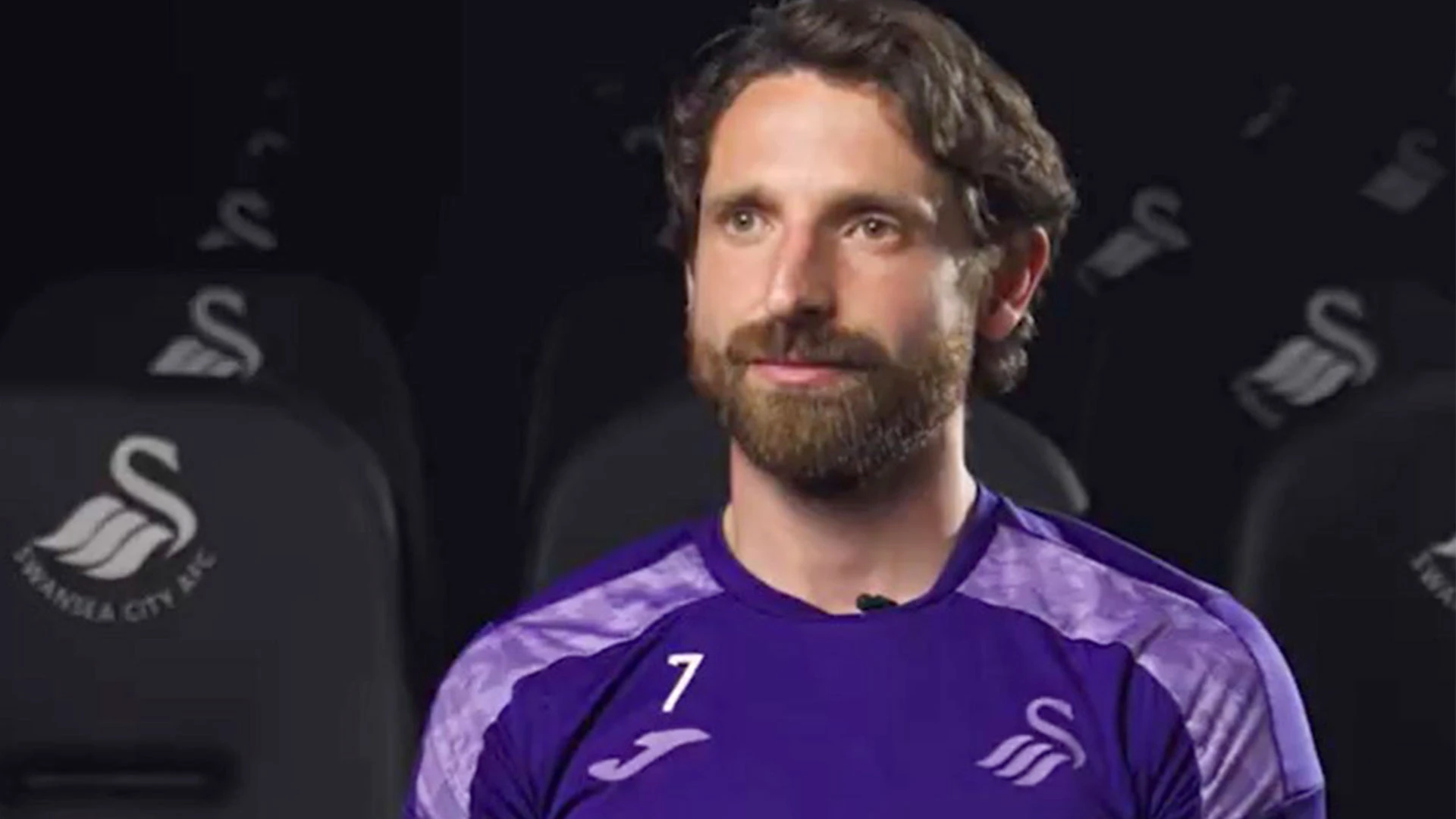 Ex-Liverpool star, 35, you had no idea was still playing announces retirement