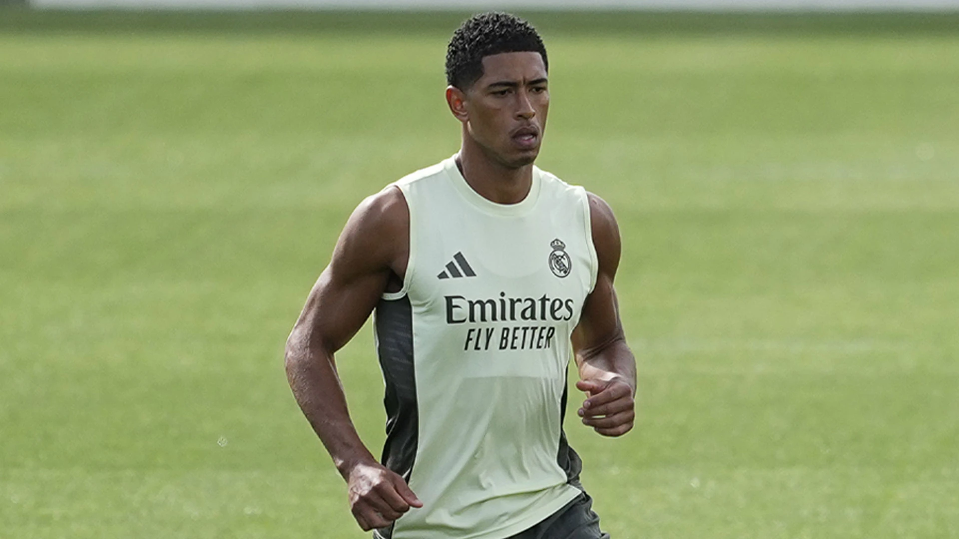 Bellingham's huge body transformation as Madrid 'tell star to lose muscle'