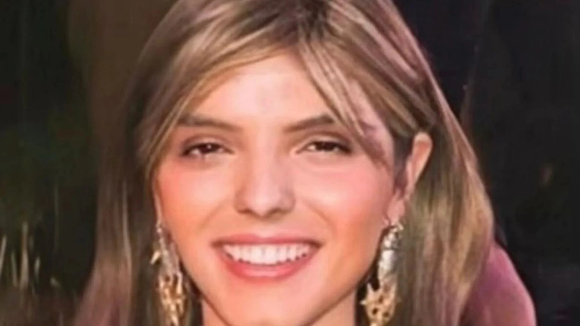 Heiress, 28, 'dies from INSECT BITE after being turned away from 2 hospitals'