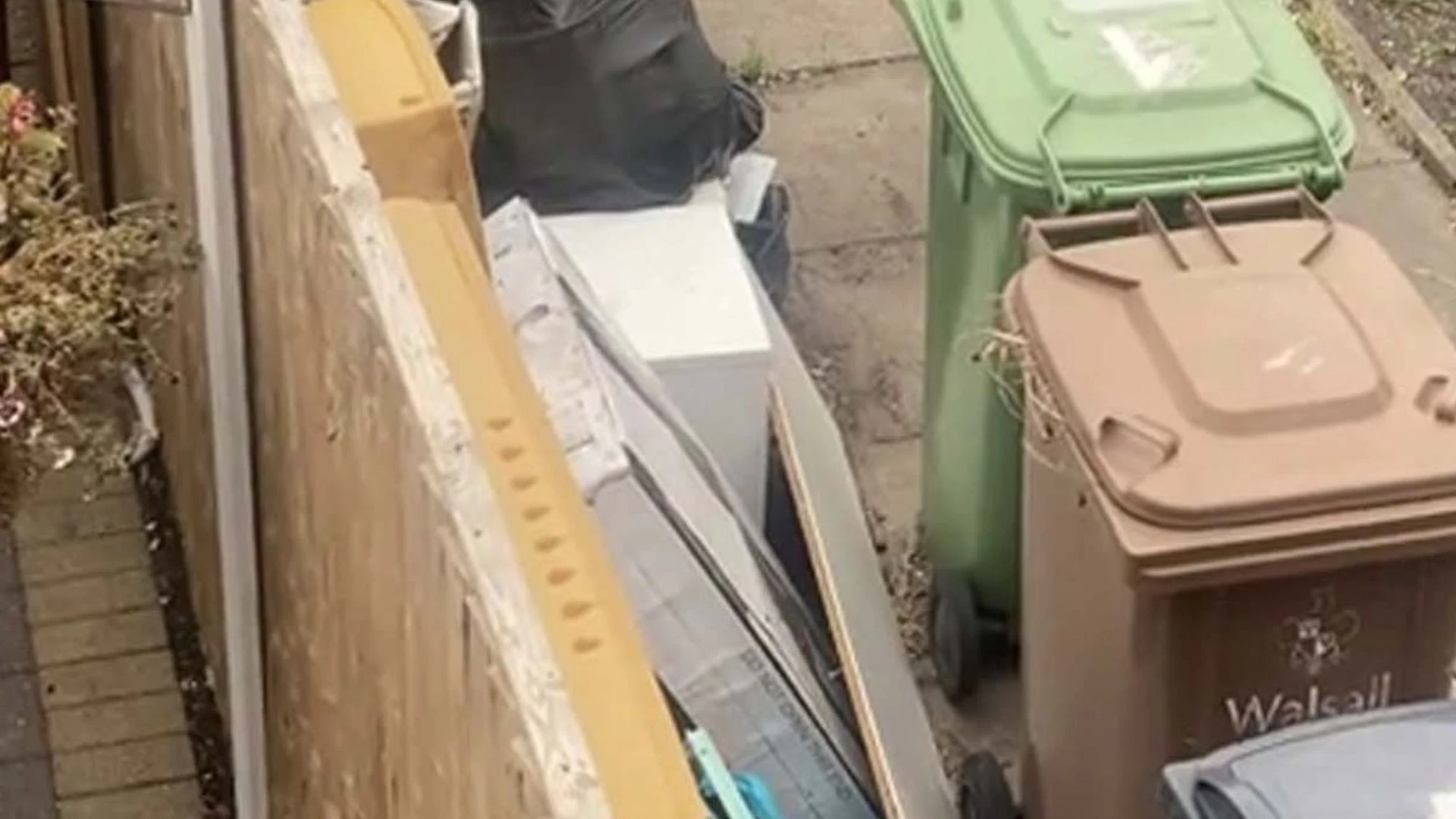 My neighbour is messing up my fence after I spent £300 on it, so I got revenge