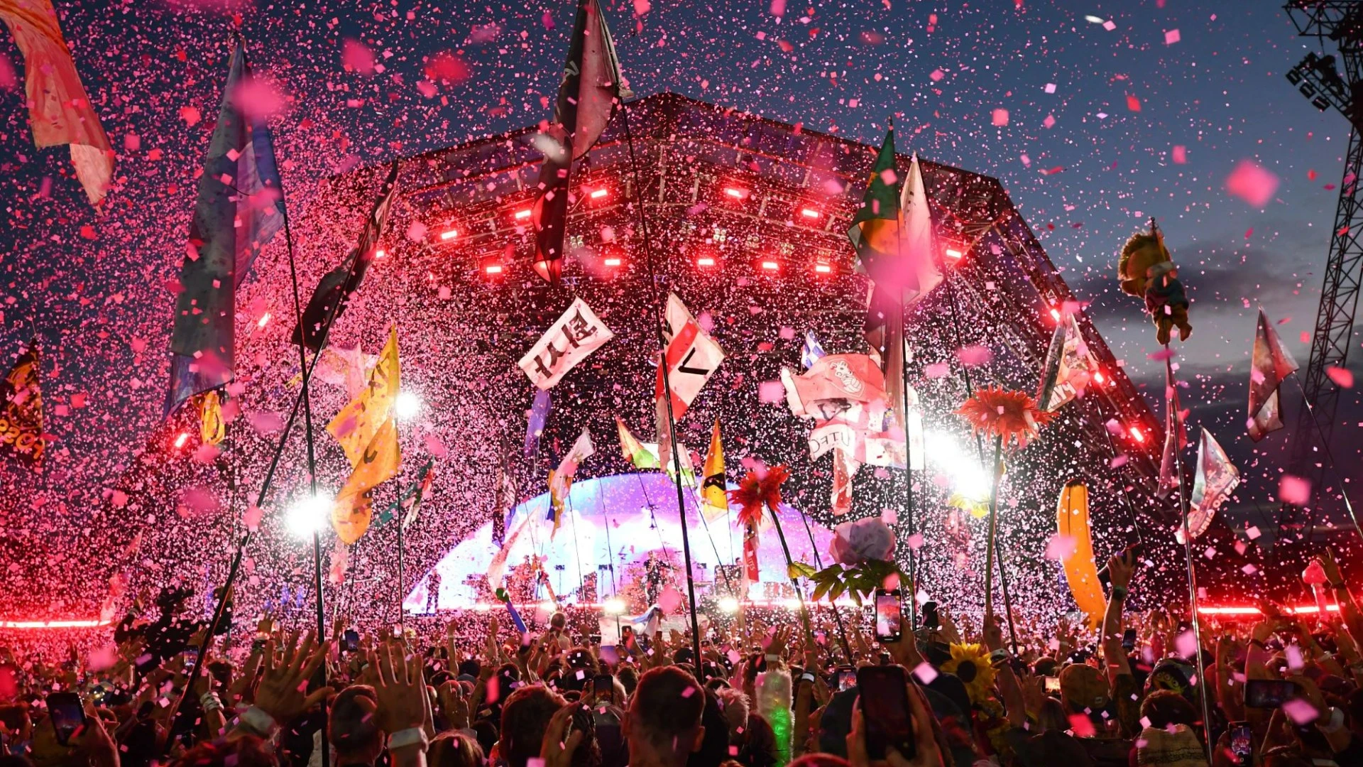 Glastonbury Festival app launches with new easy way to find your mates