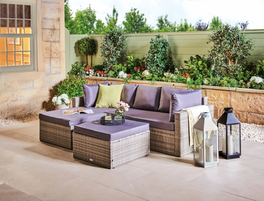 All the stylish garden furniture coming to Aldi’s middle aisle NEXT WEEK