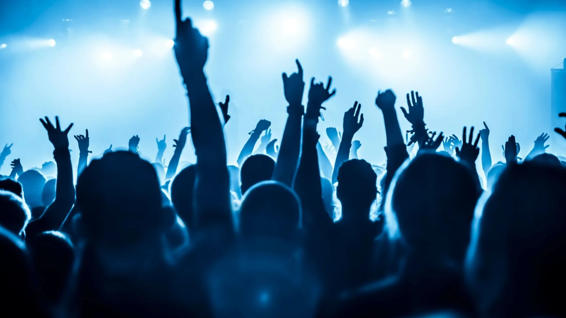 Huge 70s rock band announces lineup change as frontman quits