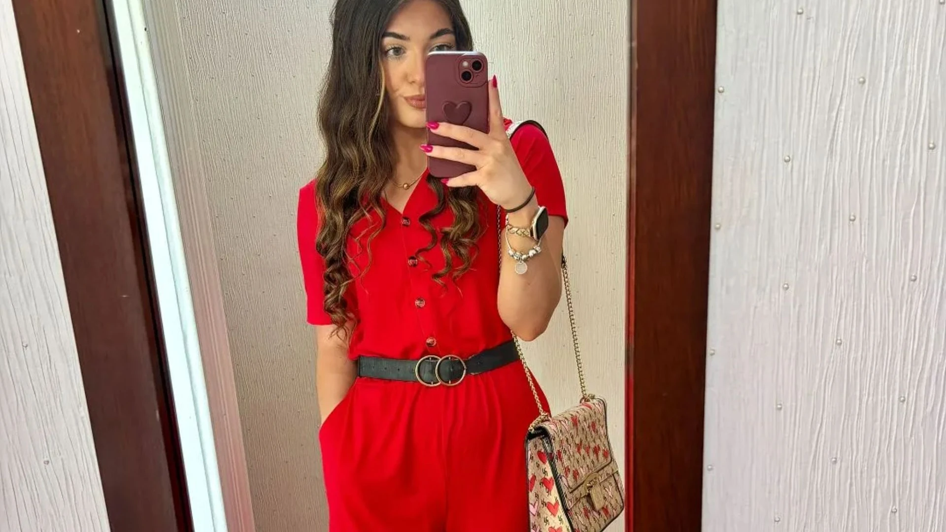 Fashionistas are legging it to snap up a gorgeous summer jumpsuit for just £6