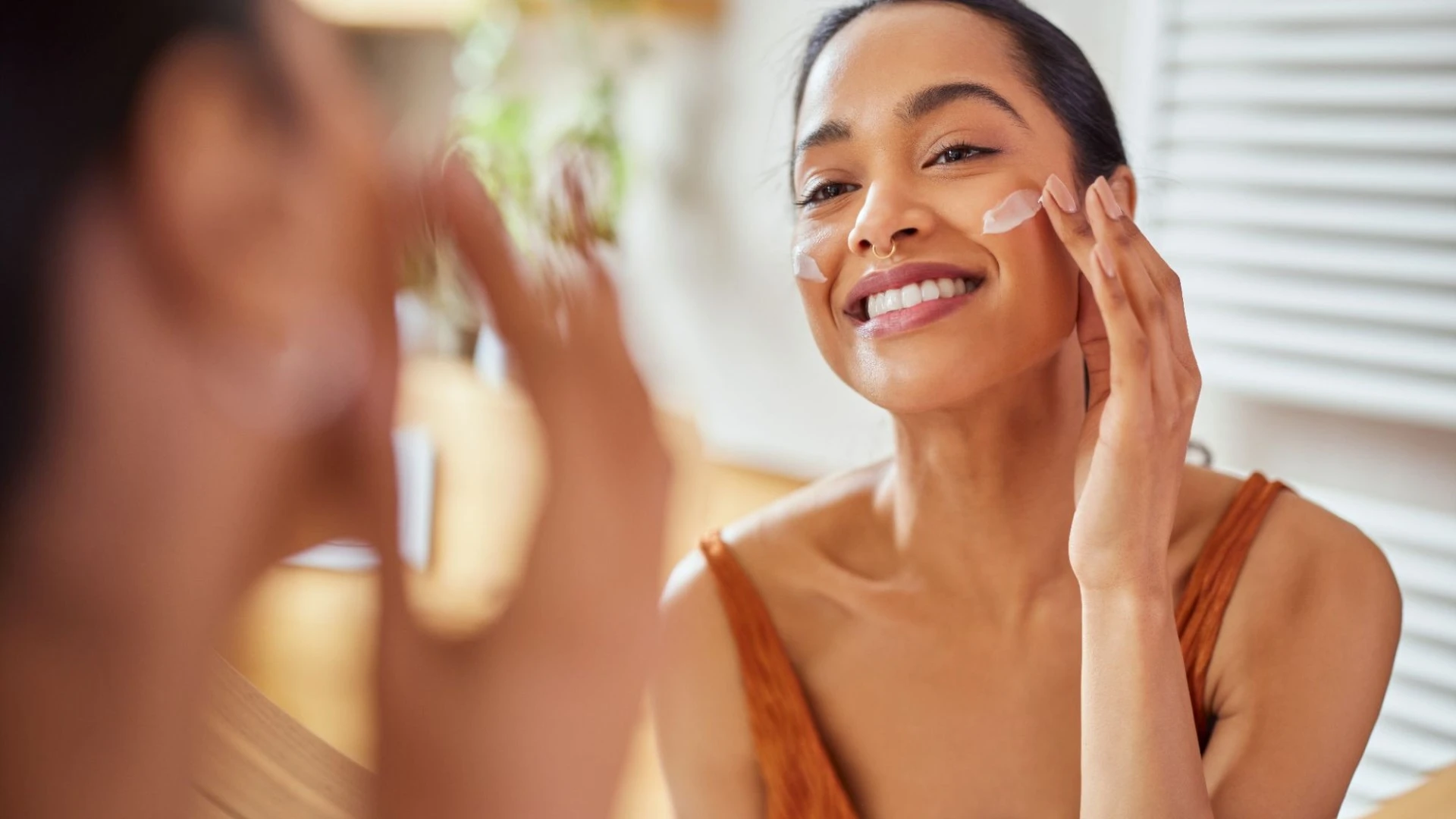 Skincare pro reveals ‘Botox in a bottle’ costing just £1.73 a day