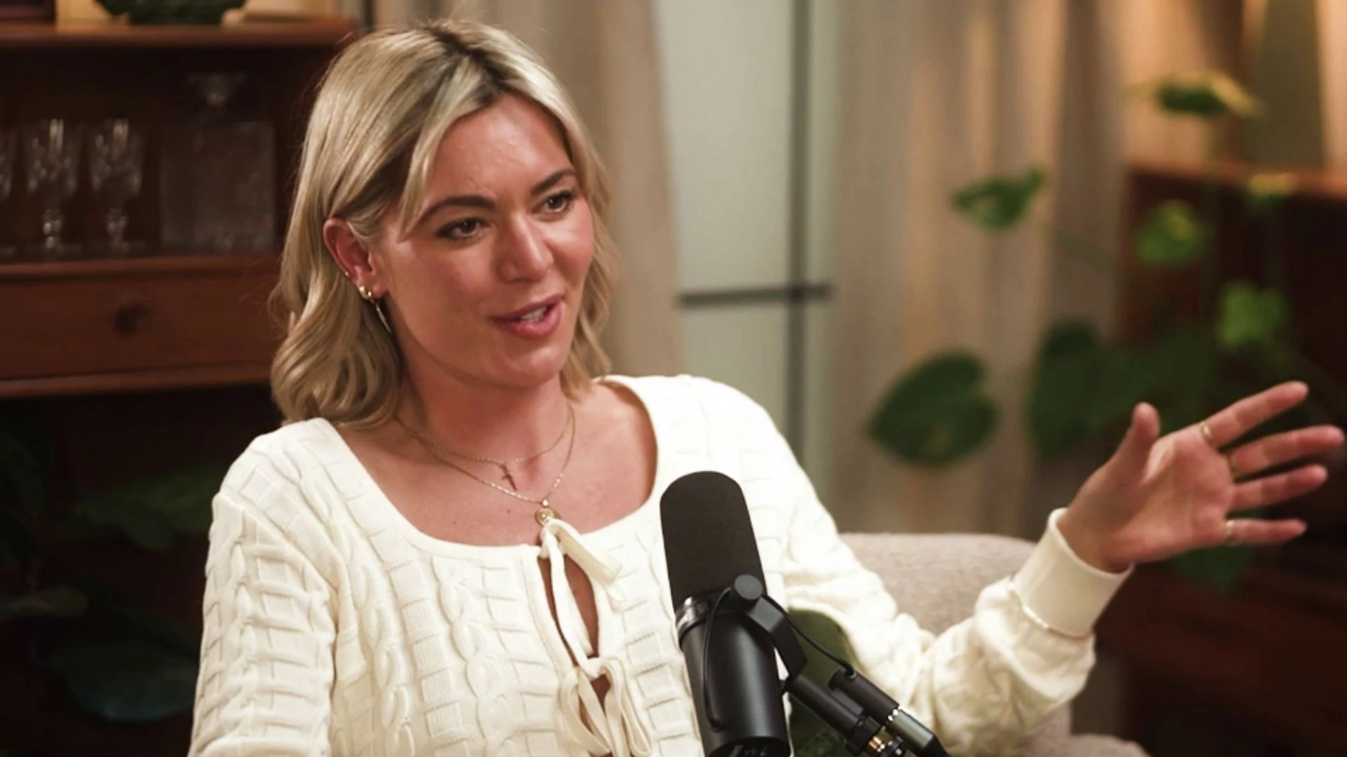 Danni Menzies 'lonely' fertility battle left her crying on her kitchen floor