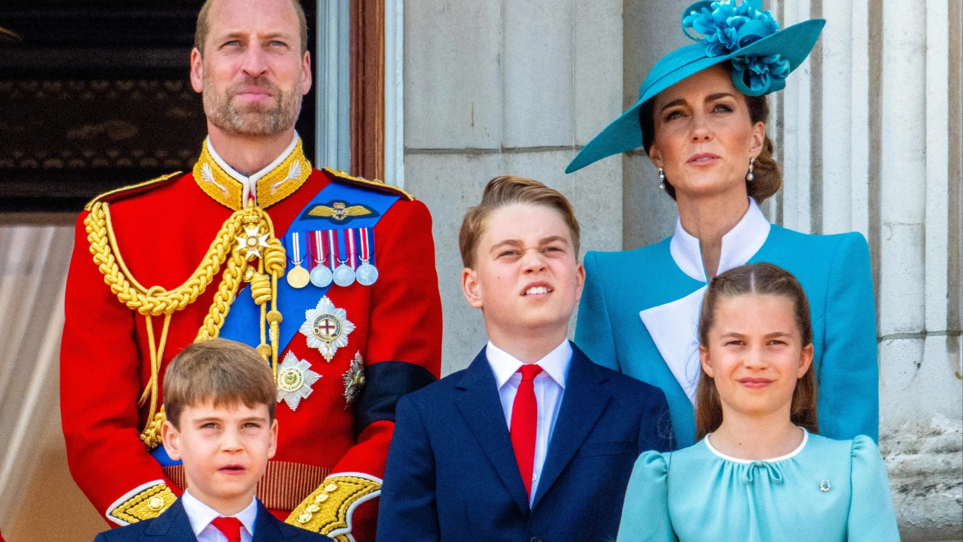 William reveals 'strict' mobile phone rule he imposes on kids in royal chat