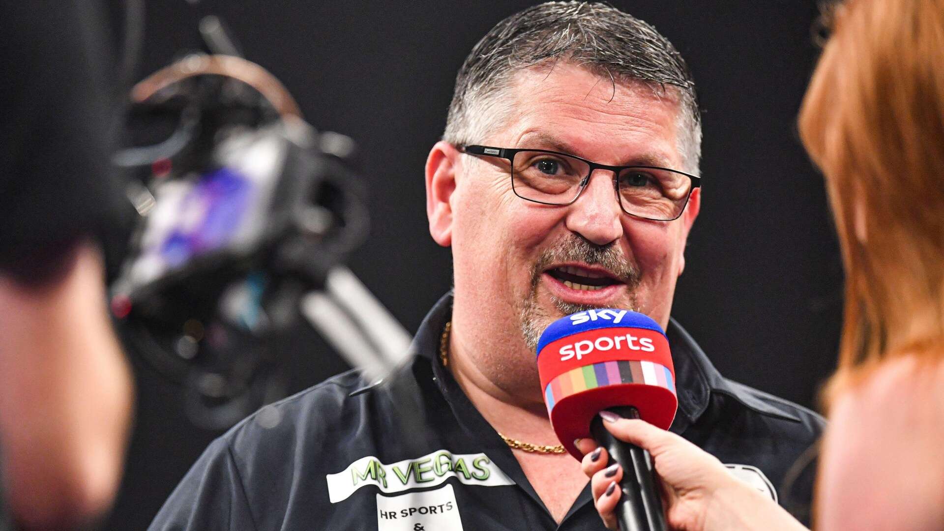 Emotional Gary Anderson opens up 'difficult' few months