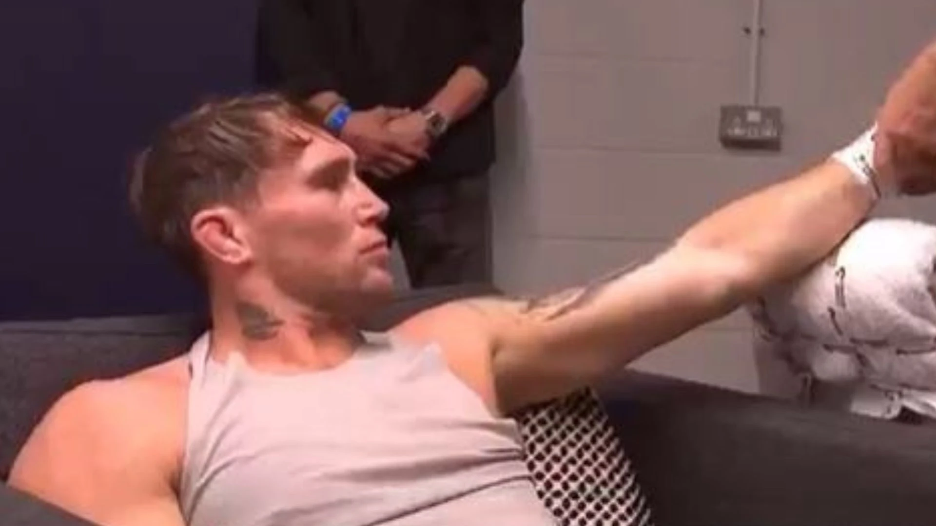 Till vs Rockhold ON NOW after Ferguson and Danis secure HUGE wins