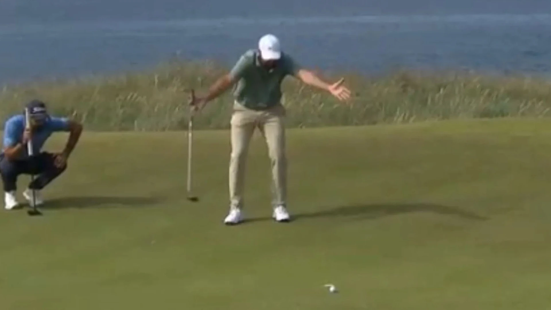 Scottie Scheffler channels inner Happy Gilmore and screams at ball
