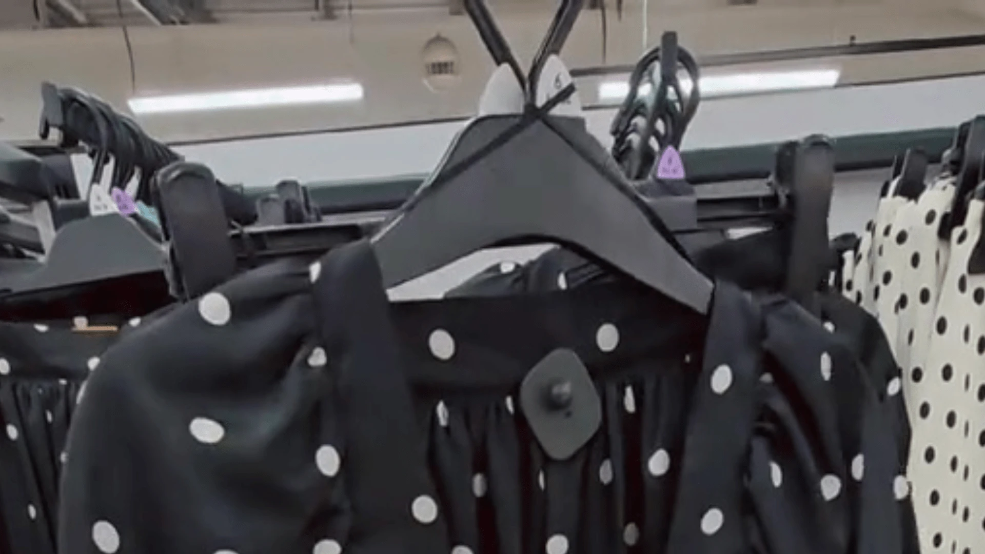 Shoppers run to Tesco for summer co-ord that they 'love' and is ‘stunning on’
