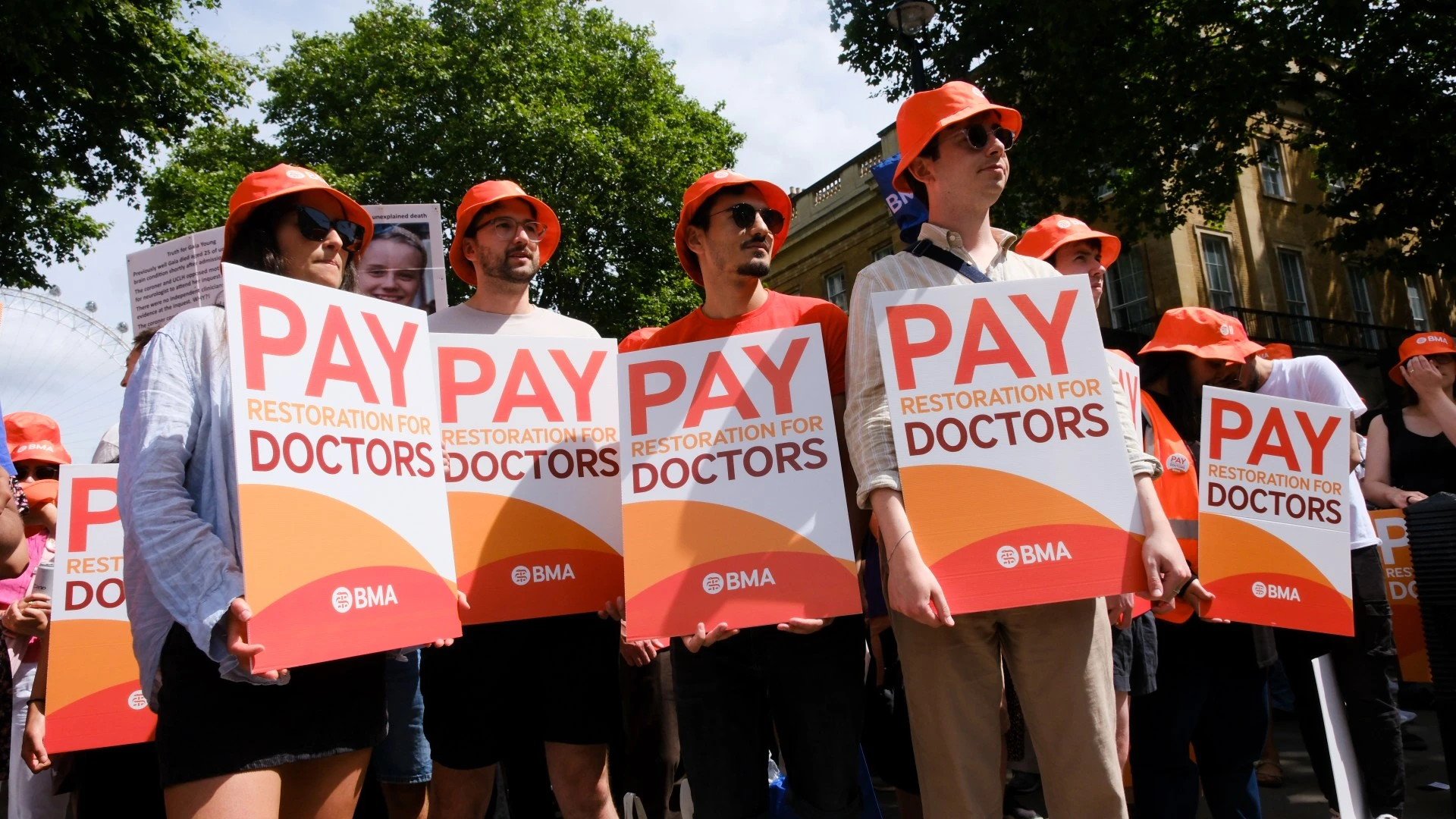 UK's in debt but striking Jnr Docs want huge pay rises - patients died last time