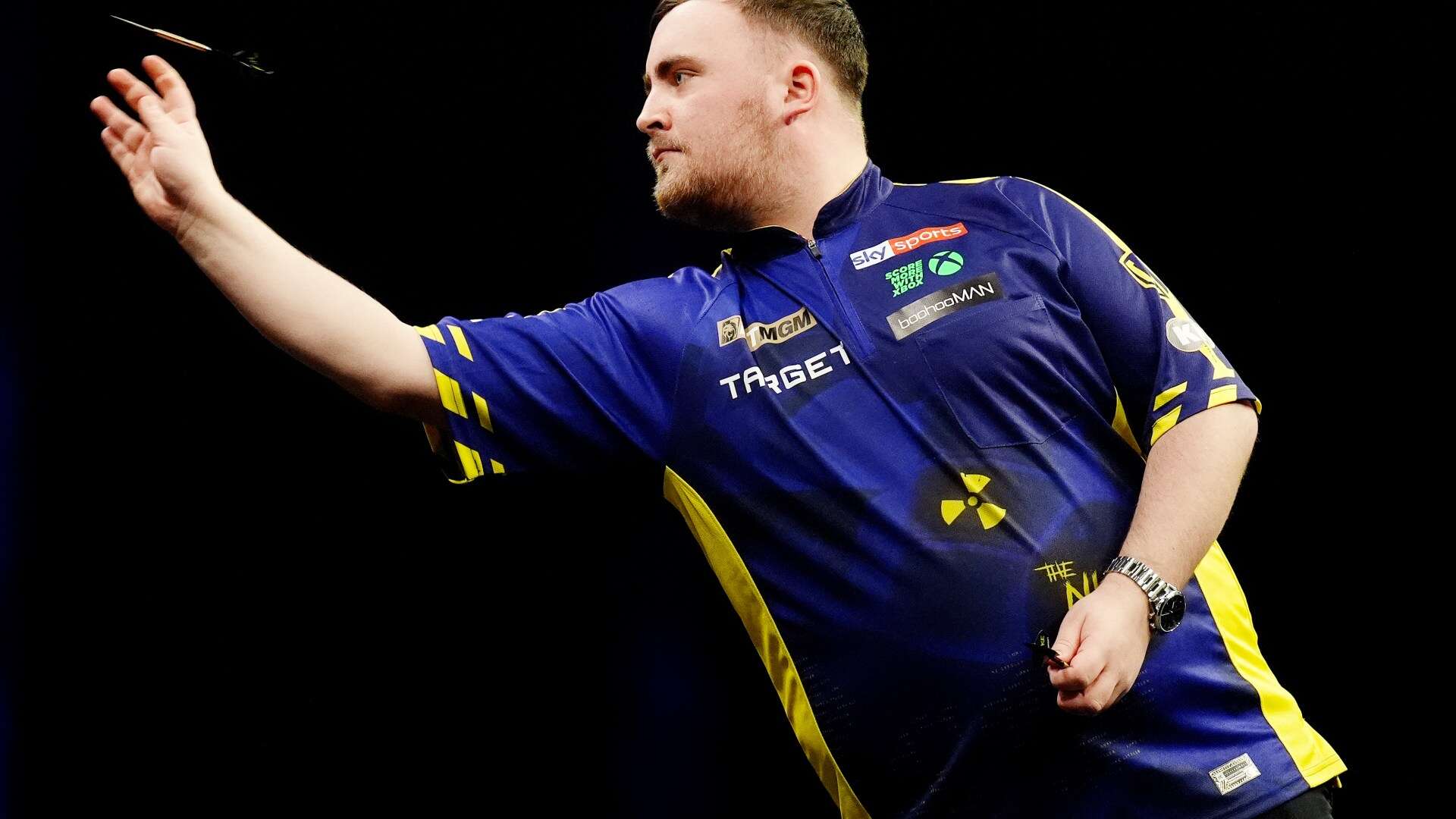 Luke Littler leaves Rob Cross 'not knowing his own name' with epic comeback