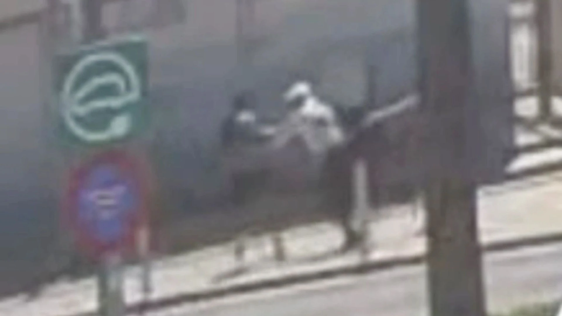 Moment Brit OAP, 85, holidaymaker is mugged and shoved to the ground in Majorca