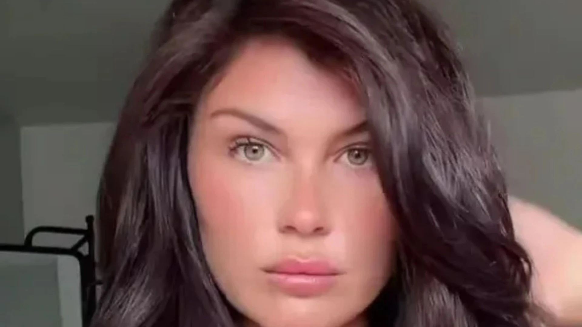 People begged for my skincare routine & think I looked 19 not 39 - here's my tips