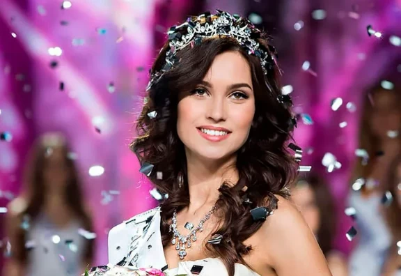 Beauty queen dies in horror crash as elk smashes through Porsche windscreen
