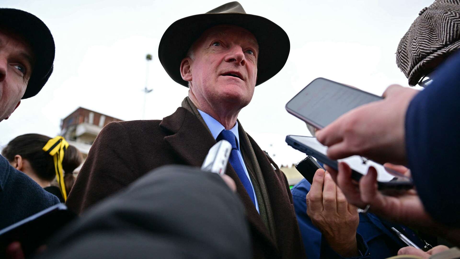 New Grand National fav as doubts surface over Willie Mullins' defending champ