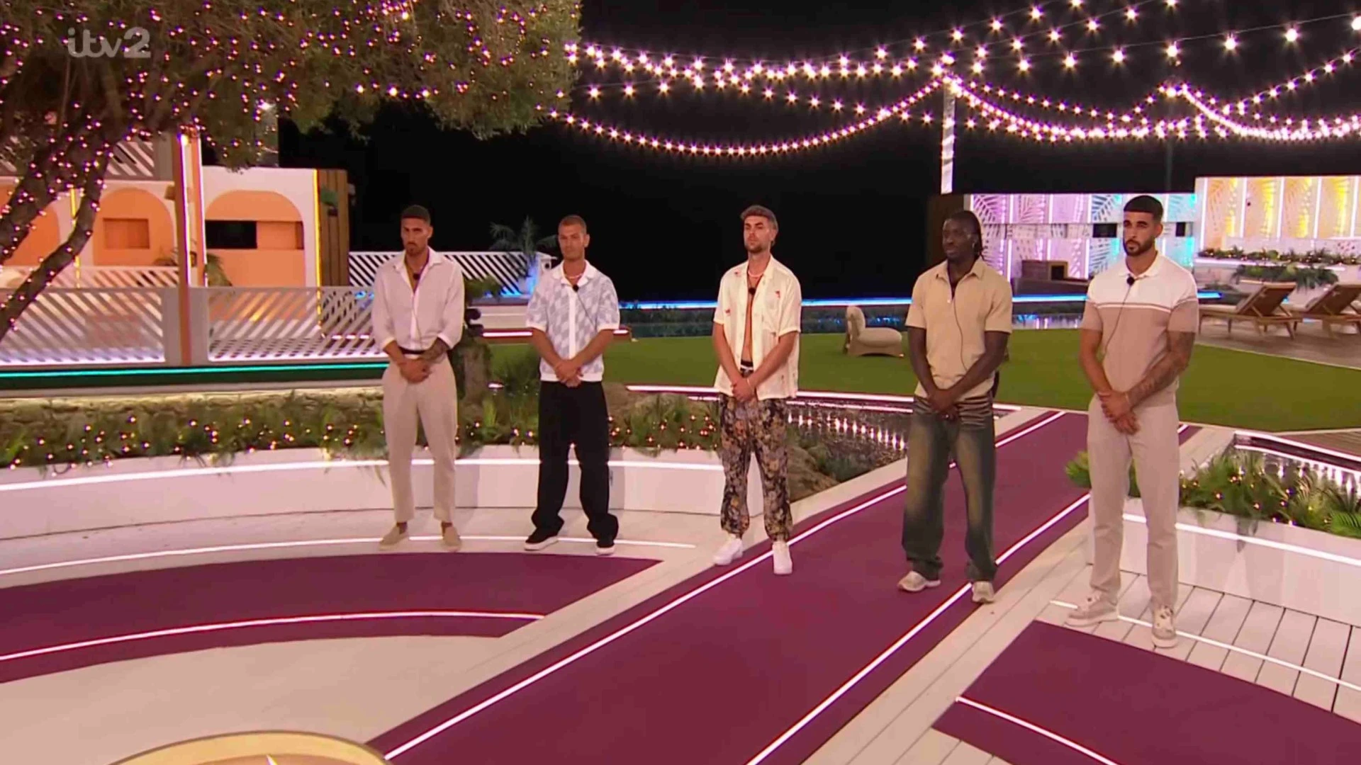 Love Island fans horrified as lad admits he was 'dry humping' partner in bed
