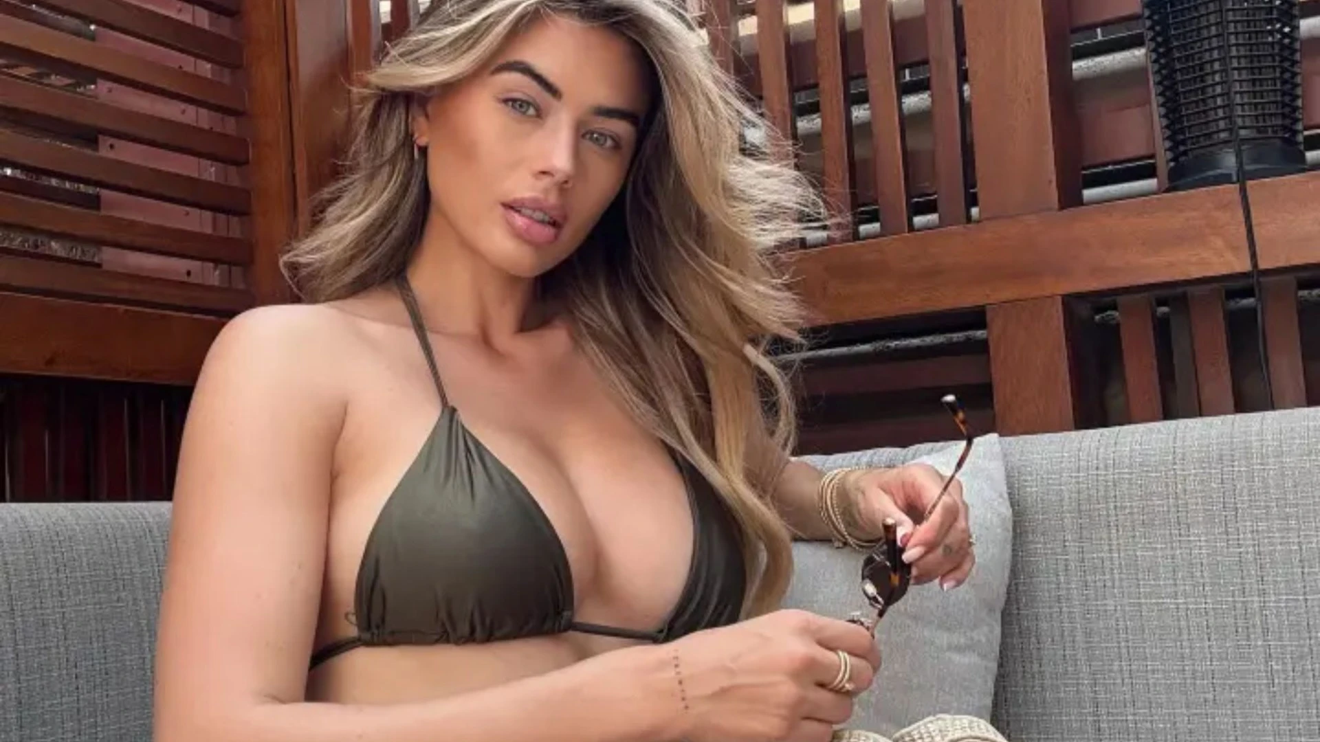 Love Island's Arabella shows off post-baby bod four months after giving birth