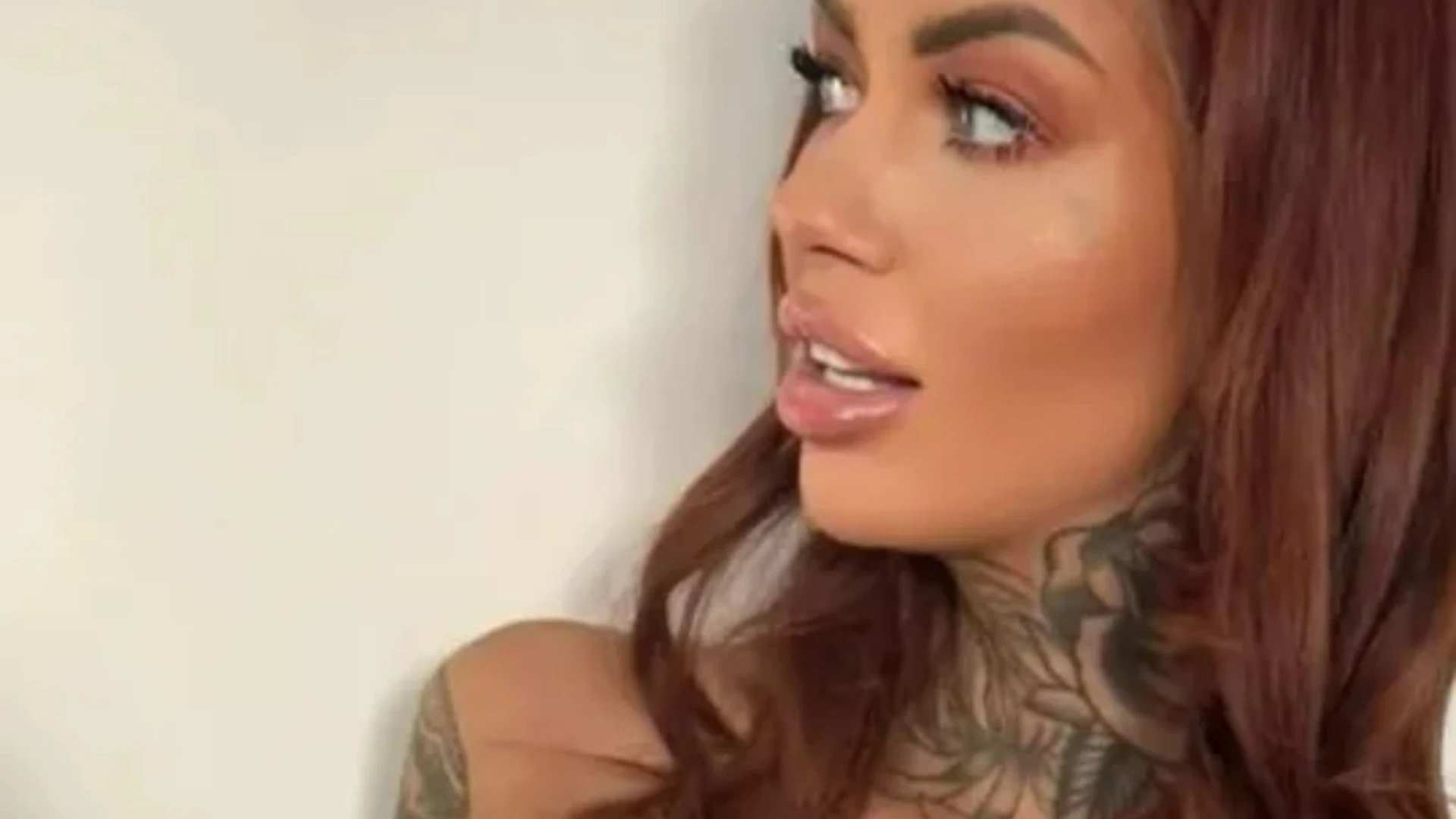 MAFS UK star strips topless for racy lingerie shot after SIX stone weight loss