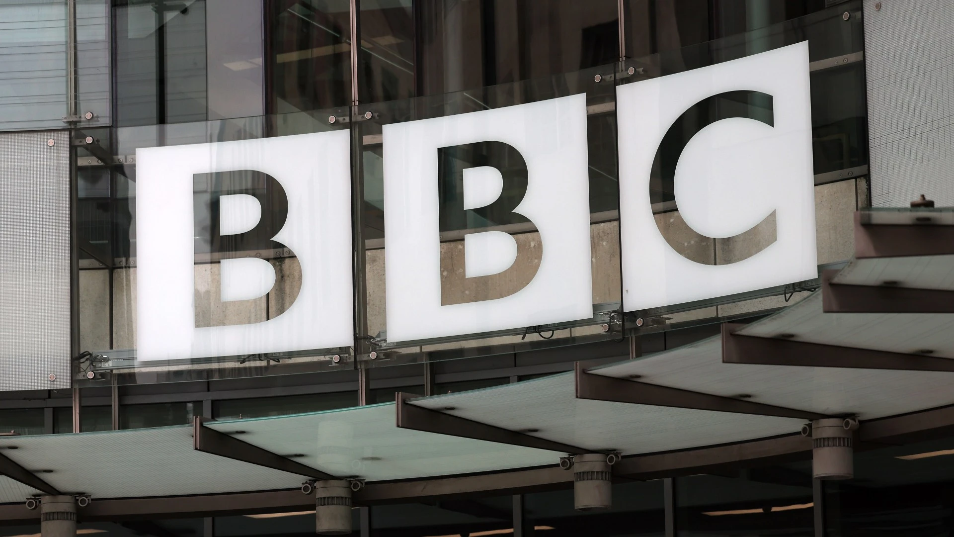 Award-winning comedy becomes latest show to be slapped with woke trigger warning