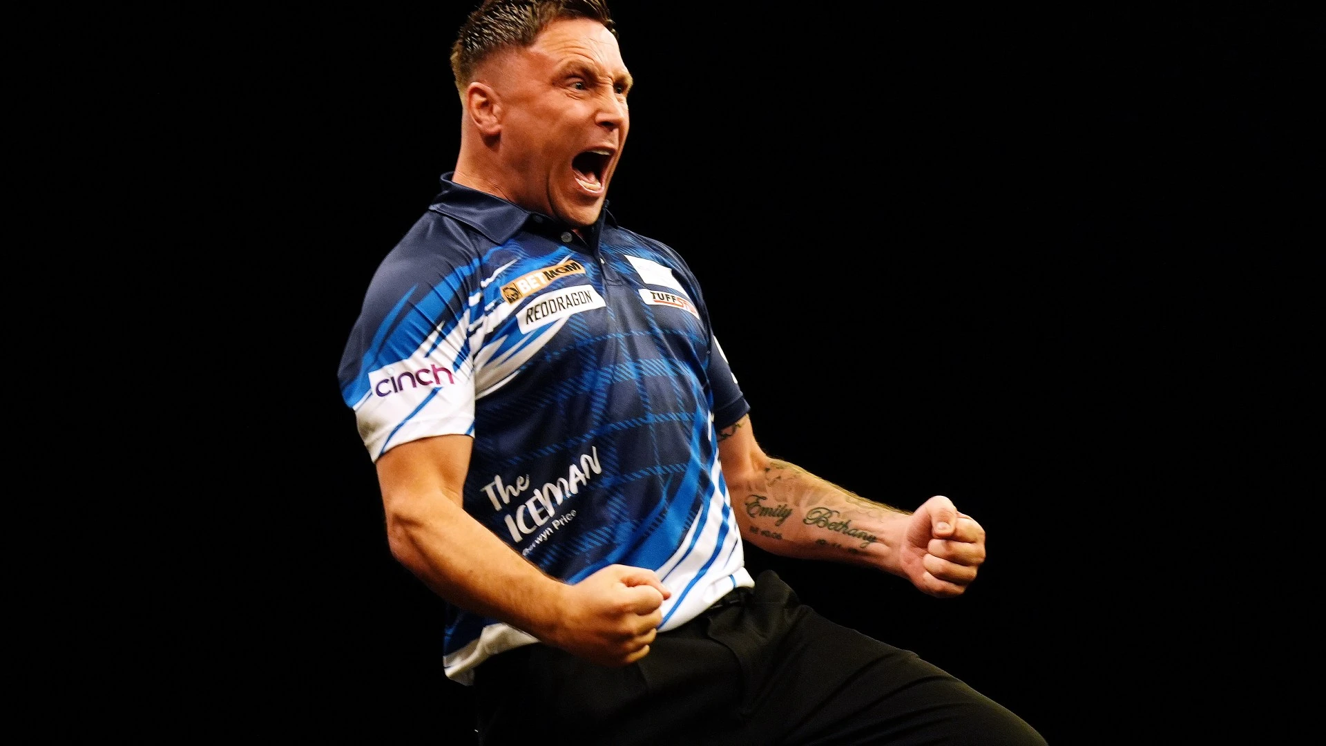 Price sets new nine-darter record as fans say 'this needs to be studied'