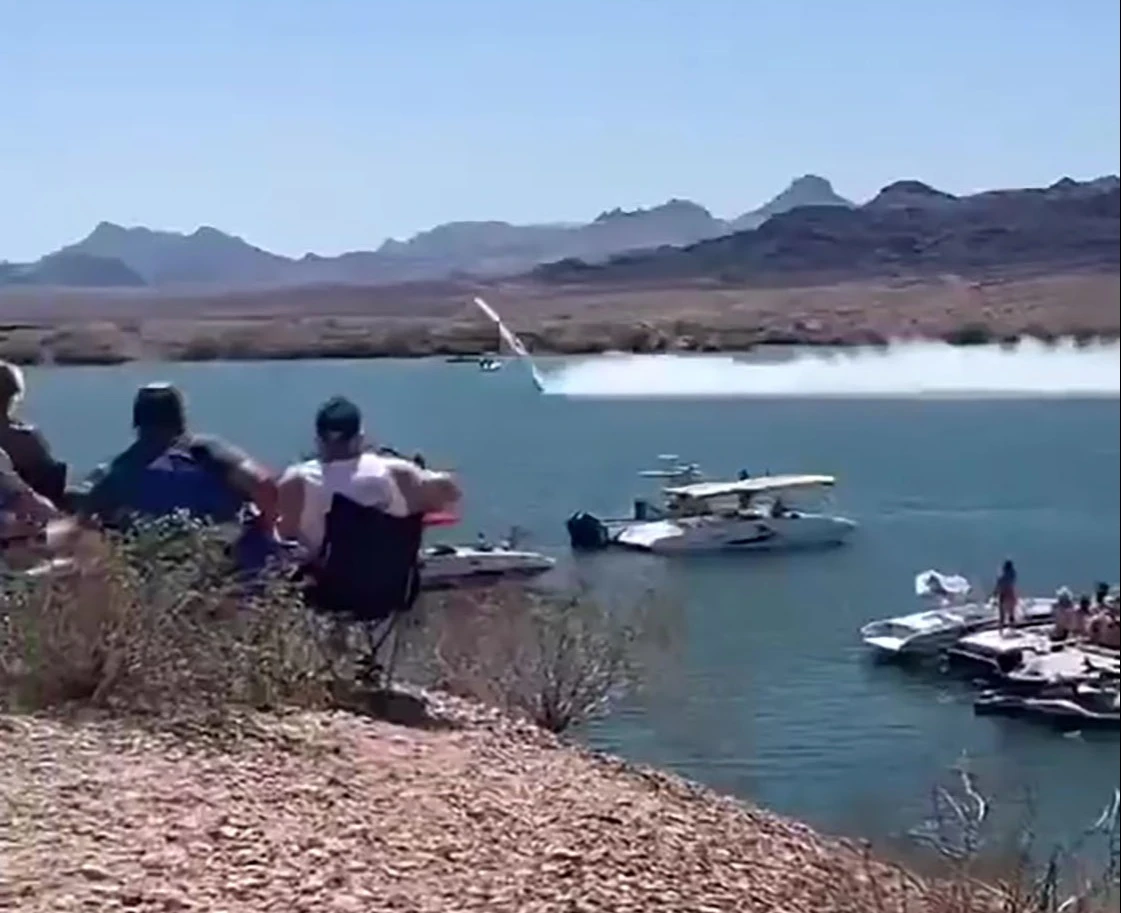 Out-of-control boat hurtles through air at 200mph before smashing into lake