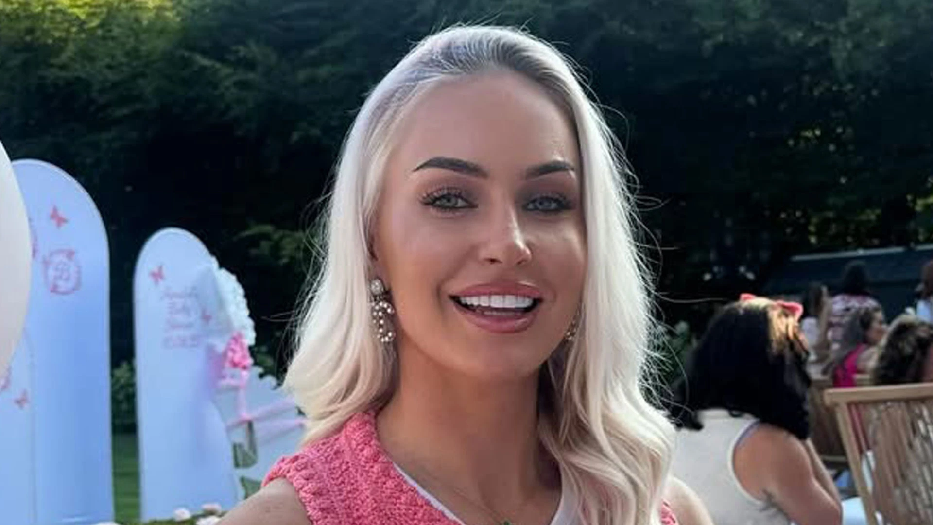 Charley Hull branded 'Barbie' as glam golfer stuns in pink outfit