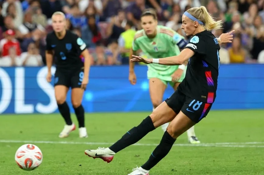 Chloe Kelly's game-winning penalty would be ruled out under drastic new rules