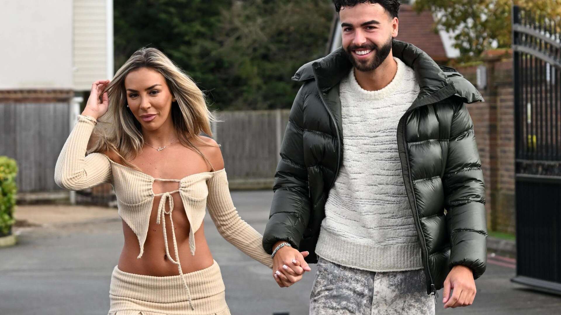 Love Island's Elma wraps her legs around Sammy as they return to Towie