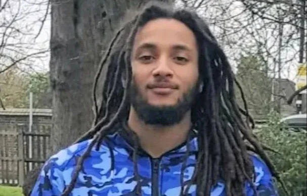 Musician stabbed on street by girl, 14, who ‘slept with knife under pillow’