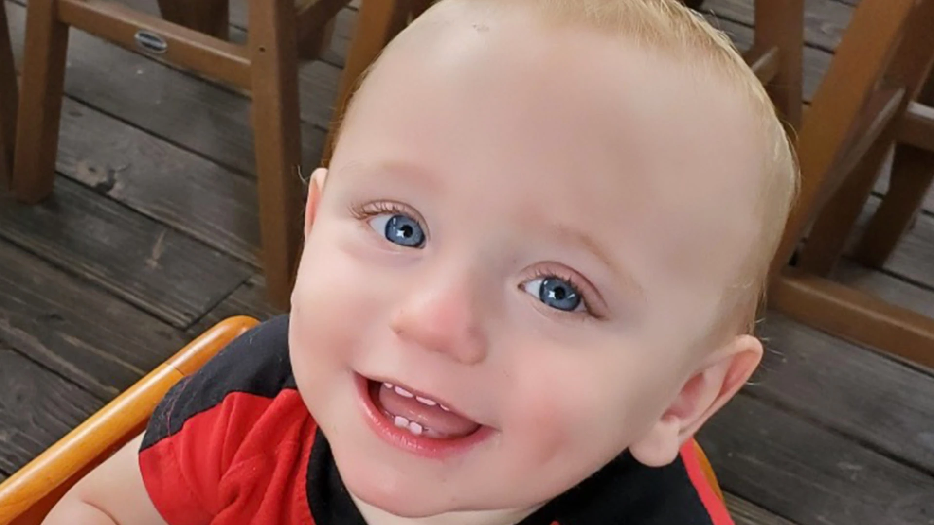 Dad 'left toddler son to die in hot car for 3 hours while he went to bar'