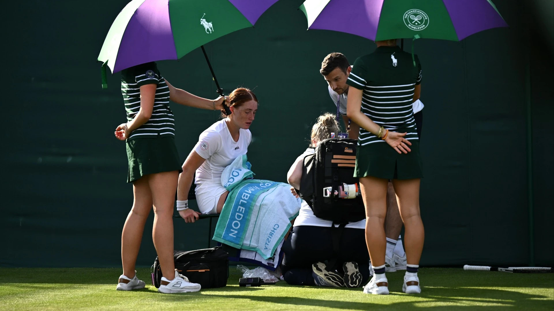 Wimbledon fans say 'she should sue' as ace, 20, retires injured due to 'ditch'