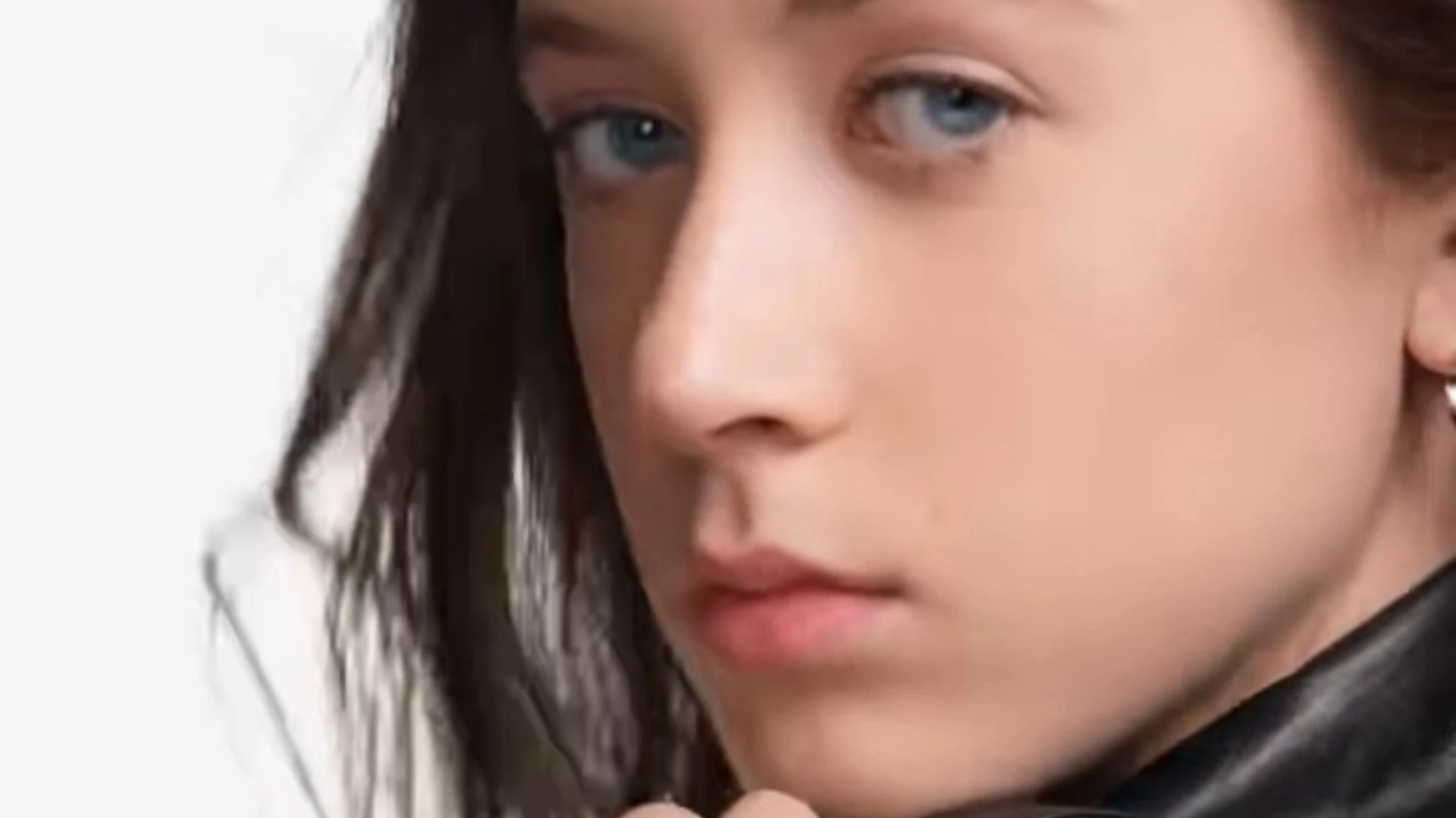 Nepo baby lands same big money modelling job as her Hollywood star mum