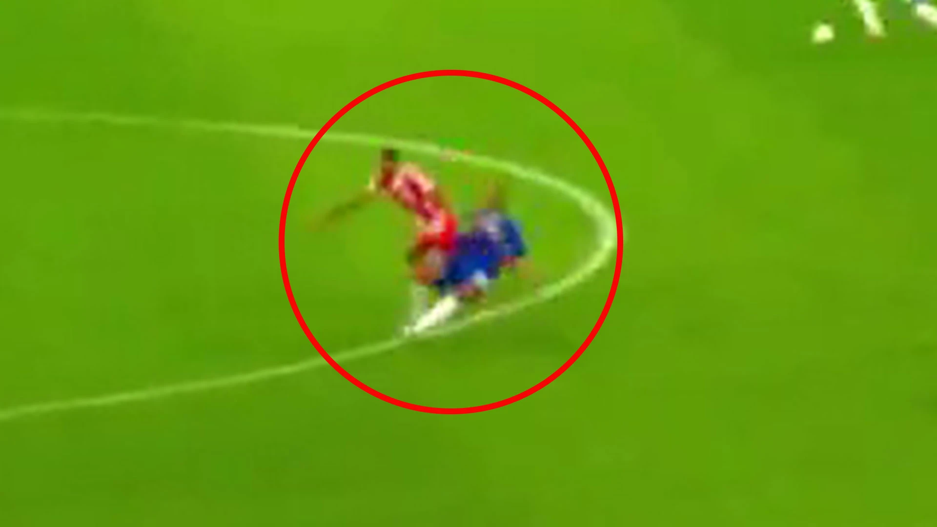 'Robbed' - Chelsea fans fume as Bayern ace escapes red card for 'WWE showdown'