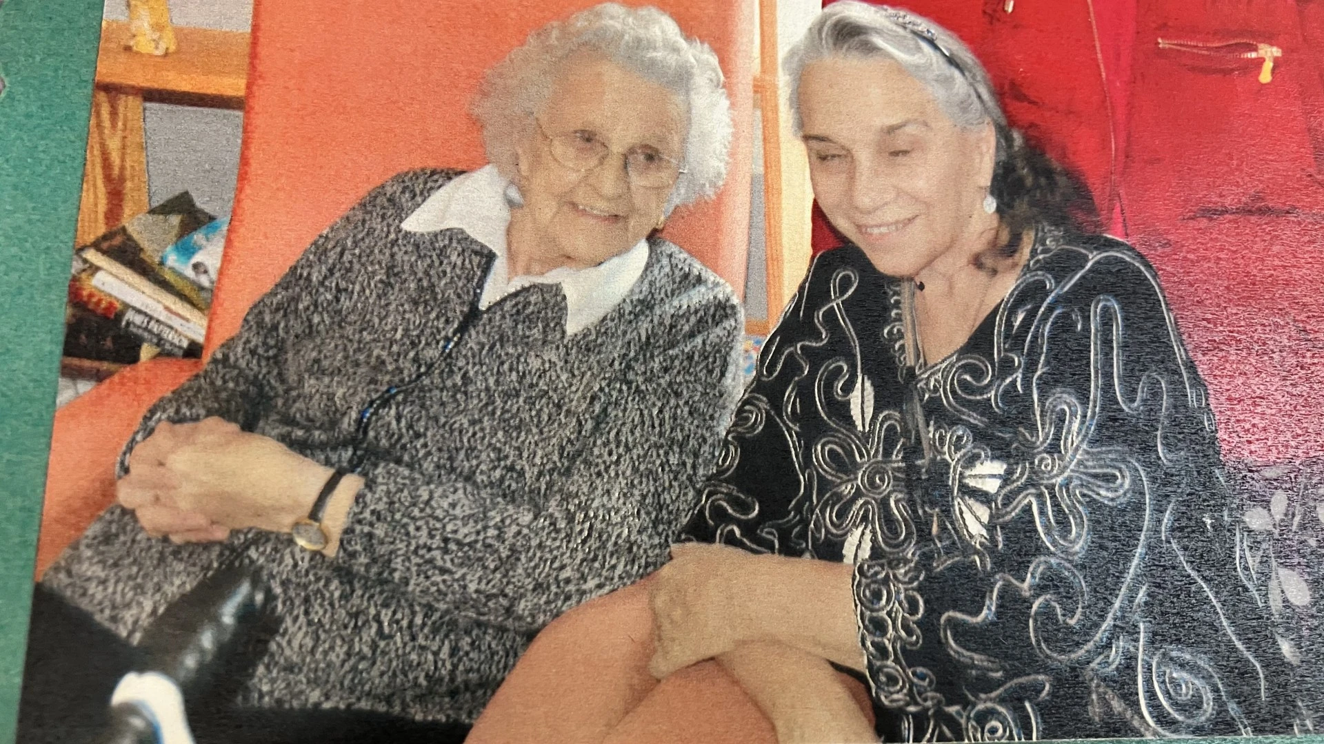 Blind 99-year-old tragically died after spilling hot tea onto herself