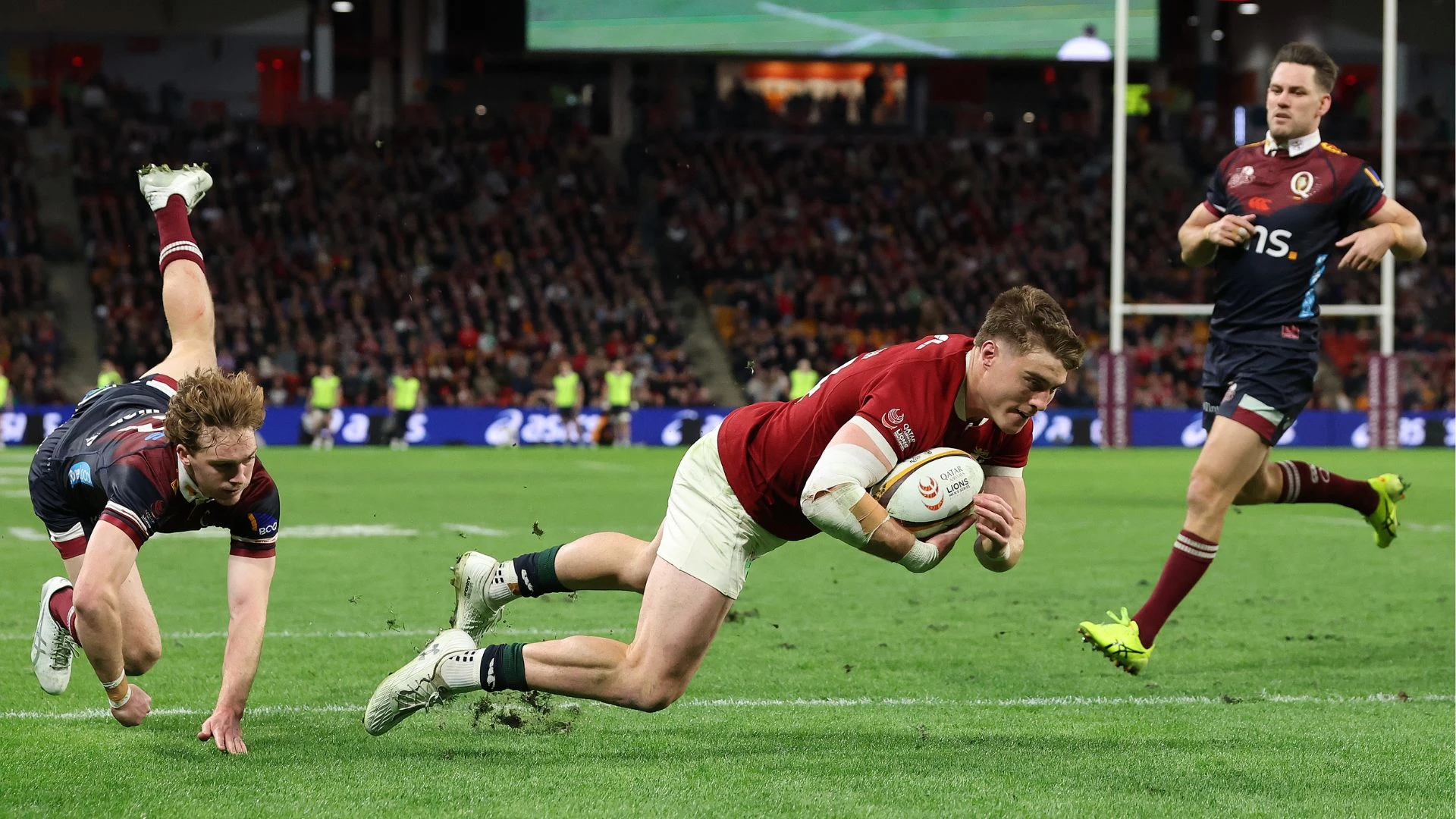 Van der Merwe puts Lions in lead in BREATHLESS warm-up for Farrell's side