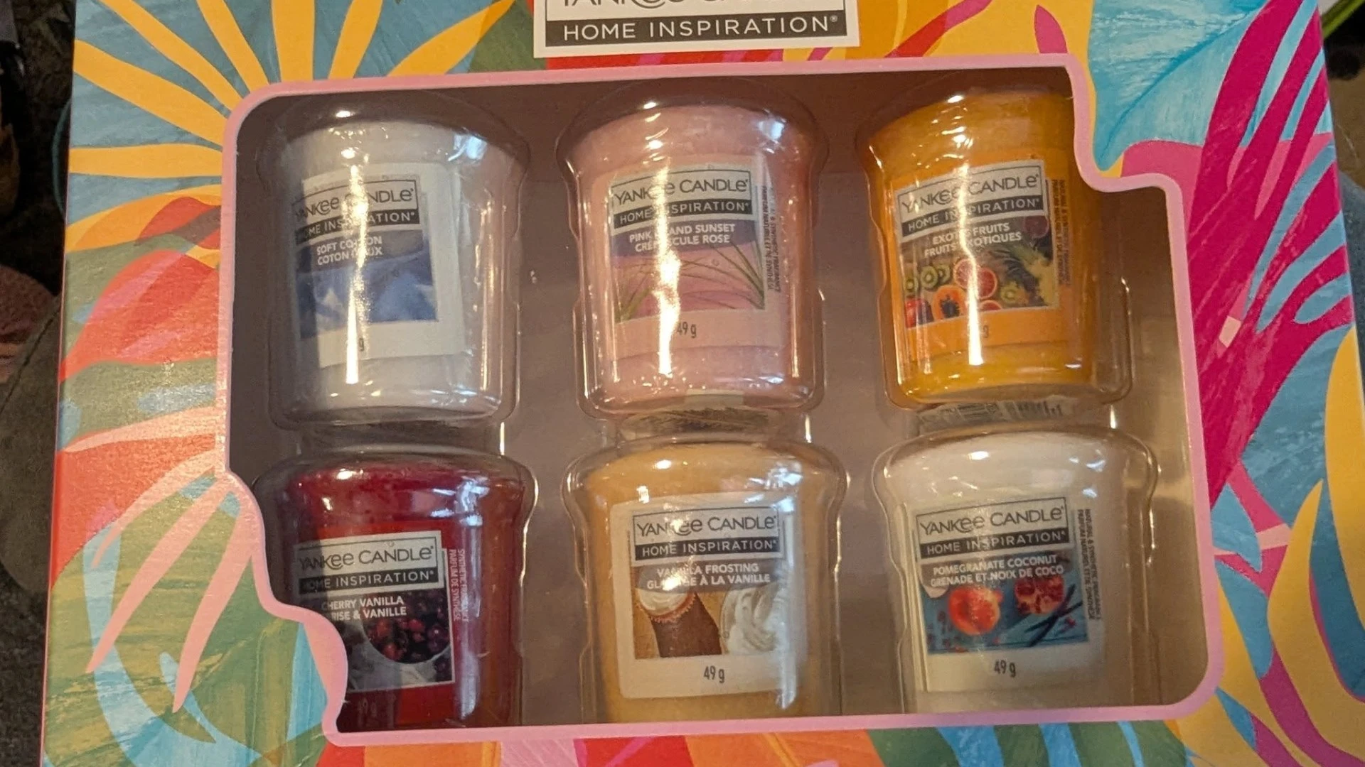 Yankee Candle fans race to their local card shop to nab 33p bargains