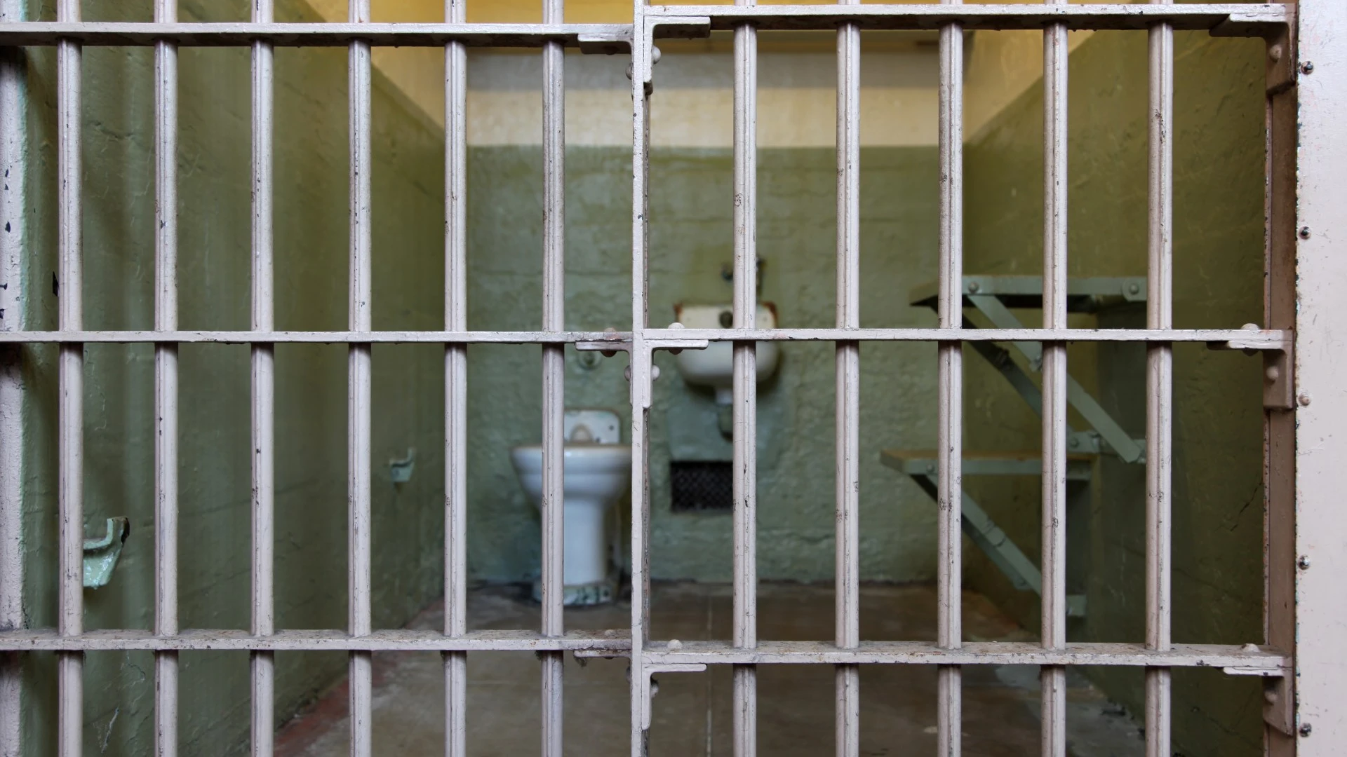Govt is right to give longer sentences to lags who won't face victim families