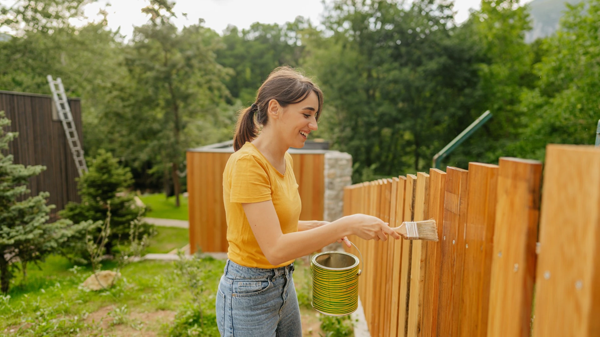 The 3 colours to paint your fence that instantly make your garden look bigger