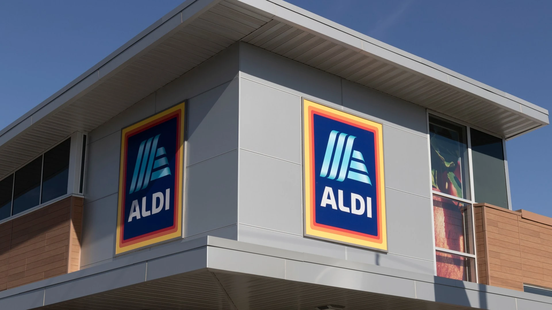 Aldi shoppers warned to check receipts over mystery charge after till glitch