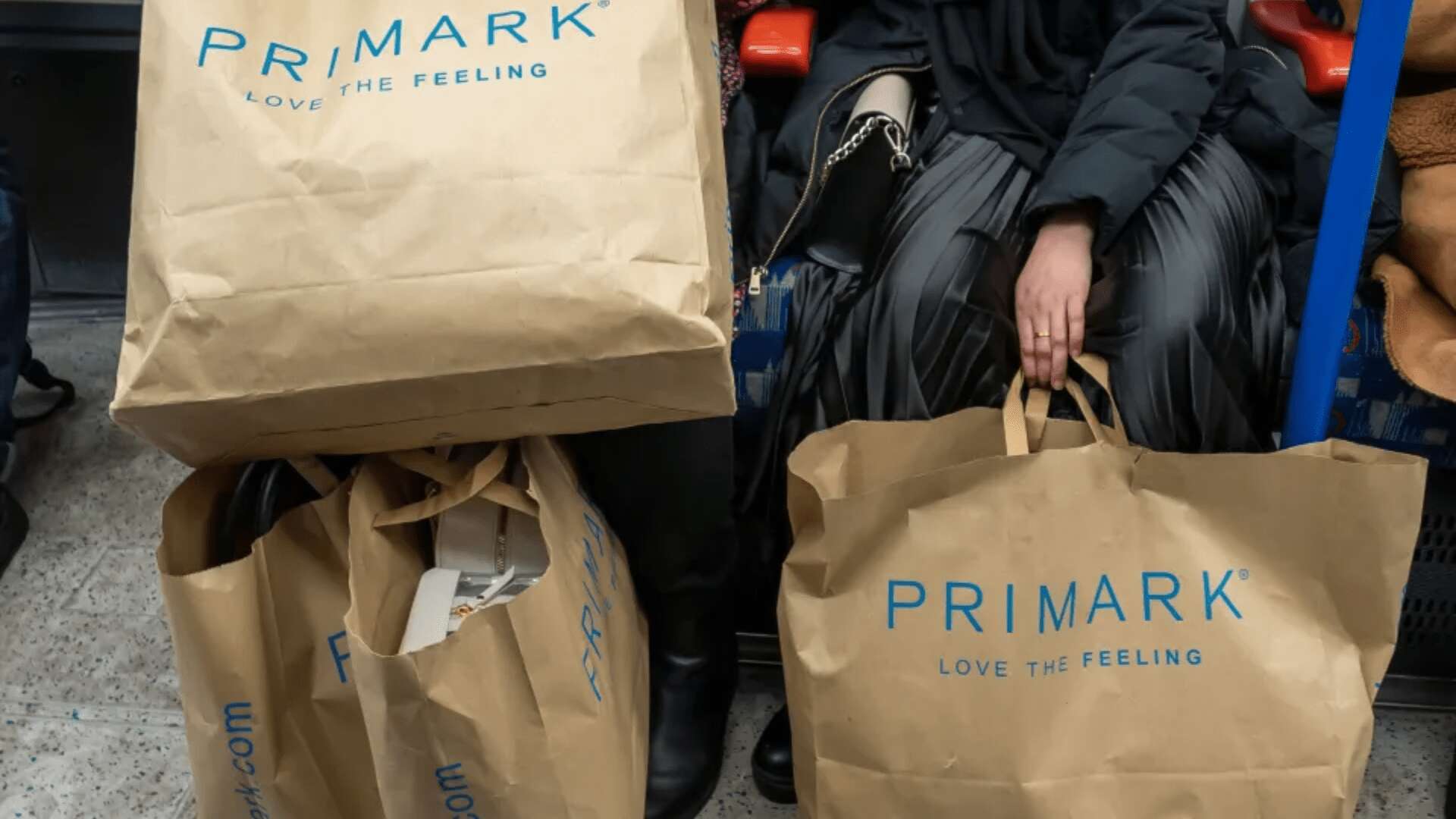 Shoppers run to Primark for 'cutest' £15 spring cardigan with on-trend detail