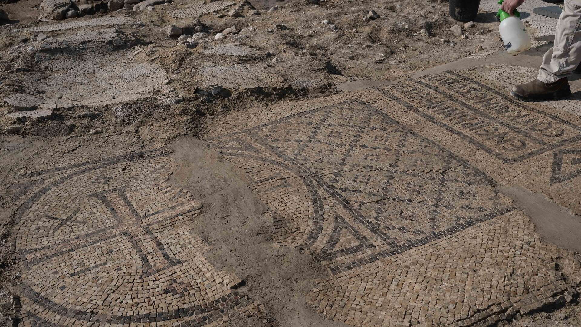 Watch as ancient mosaic that 'BLESSES all who read it' is unearthed