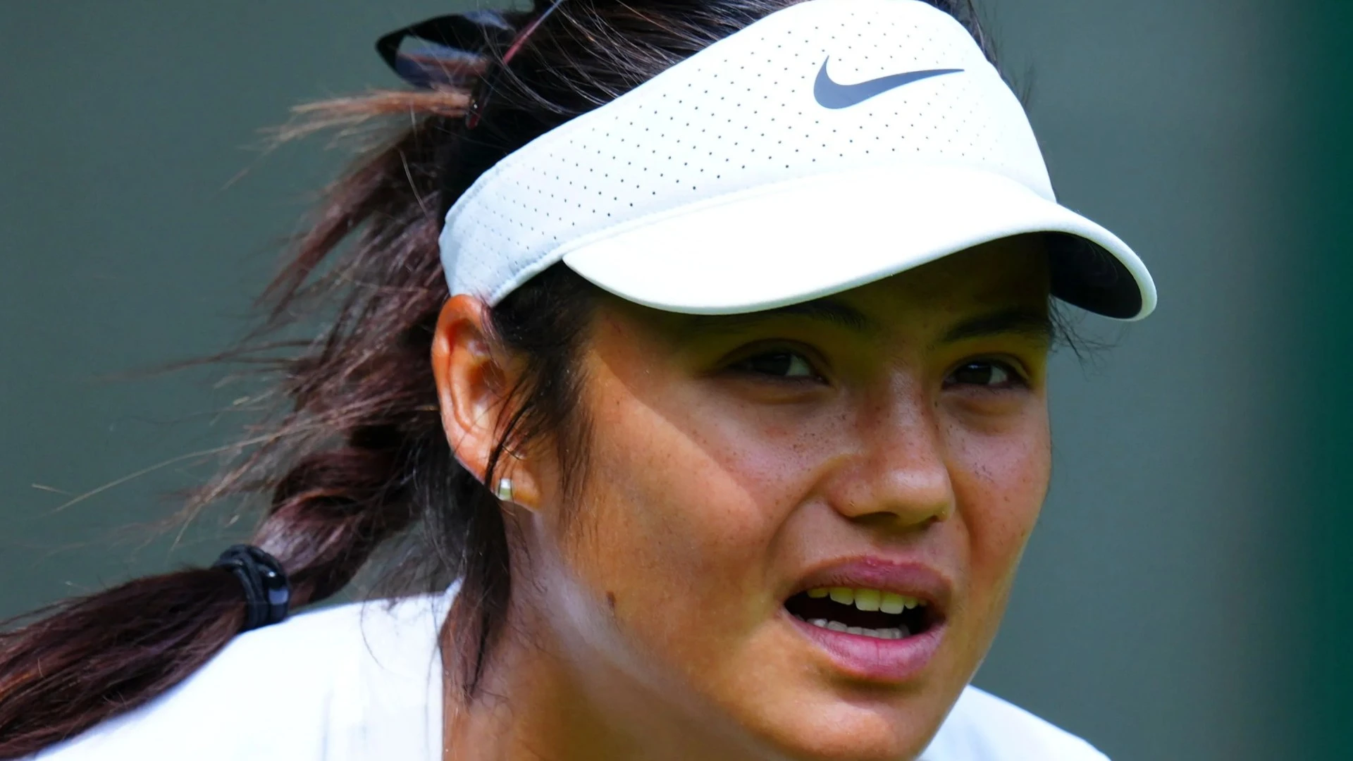 Tennis star Emma Raducanu reveals she is studying 'completely different' course