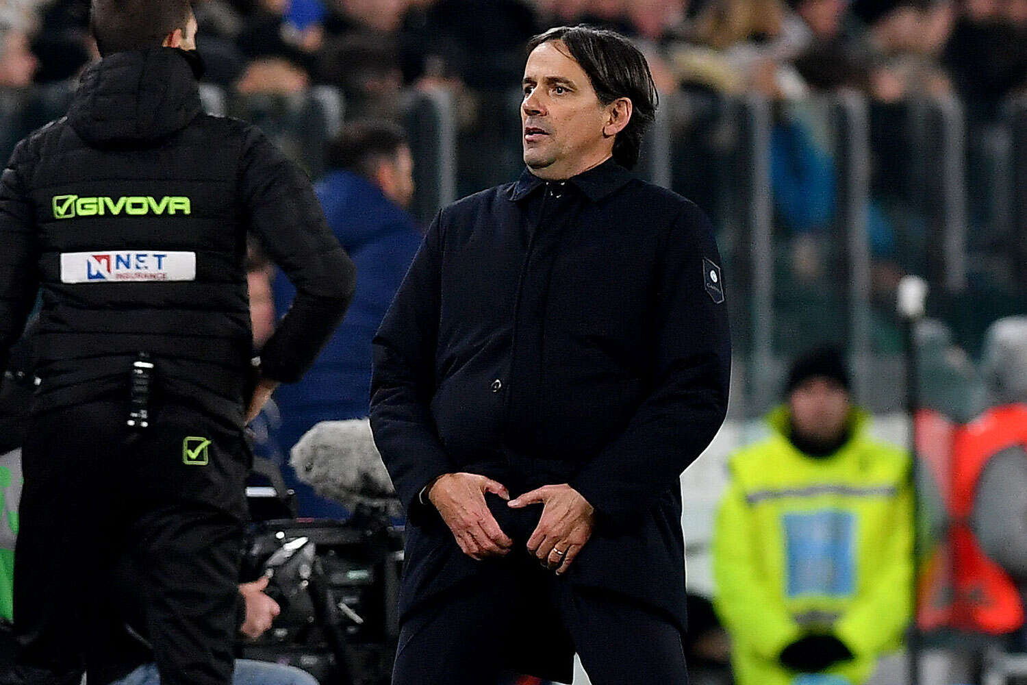 Inzaghi compared to 'uncle at a wedding' after awkward wardrobe malfunction