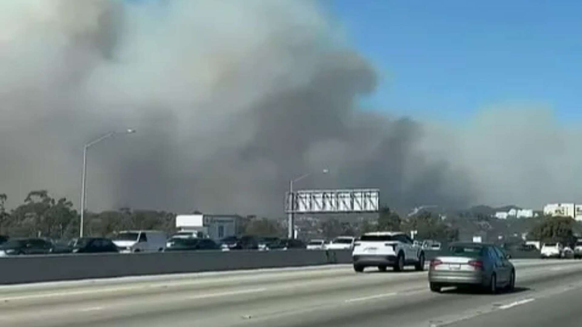 Terrified residents stuck in gridlock as LA inferno surrounds celeb enclave