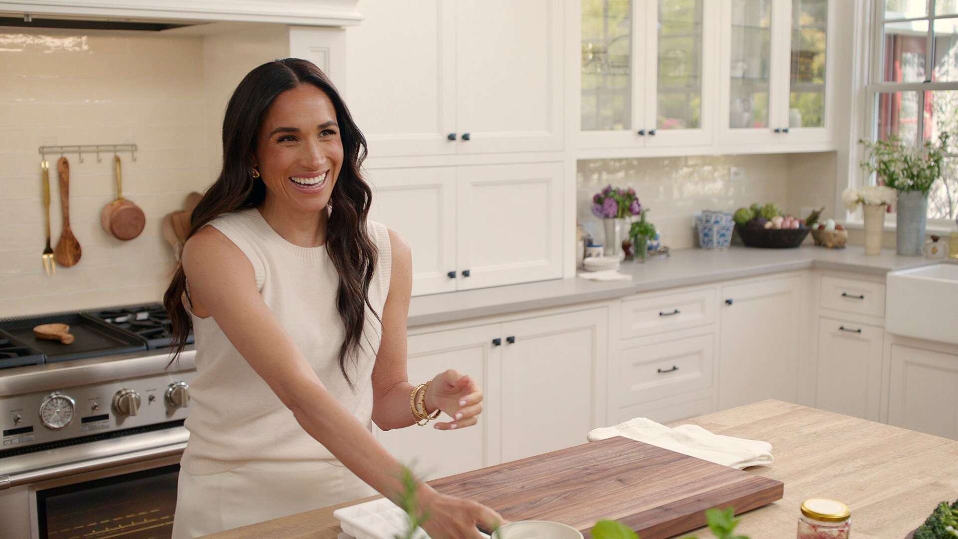 Meghan launches Netflix show where she cooks with A-list pals & 'makes new friends'