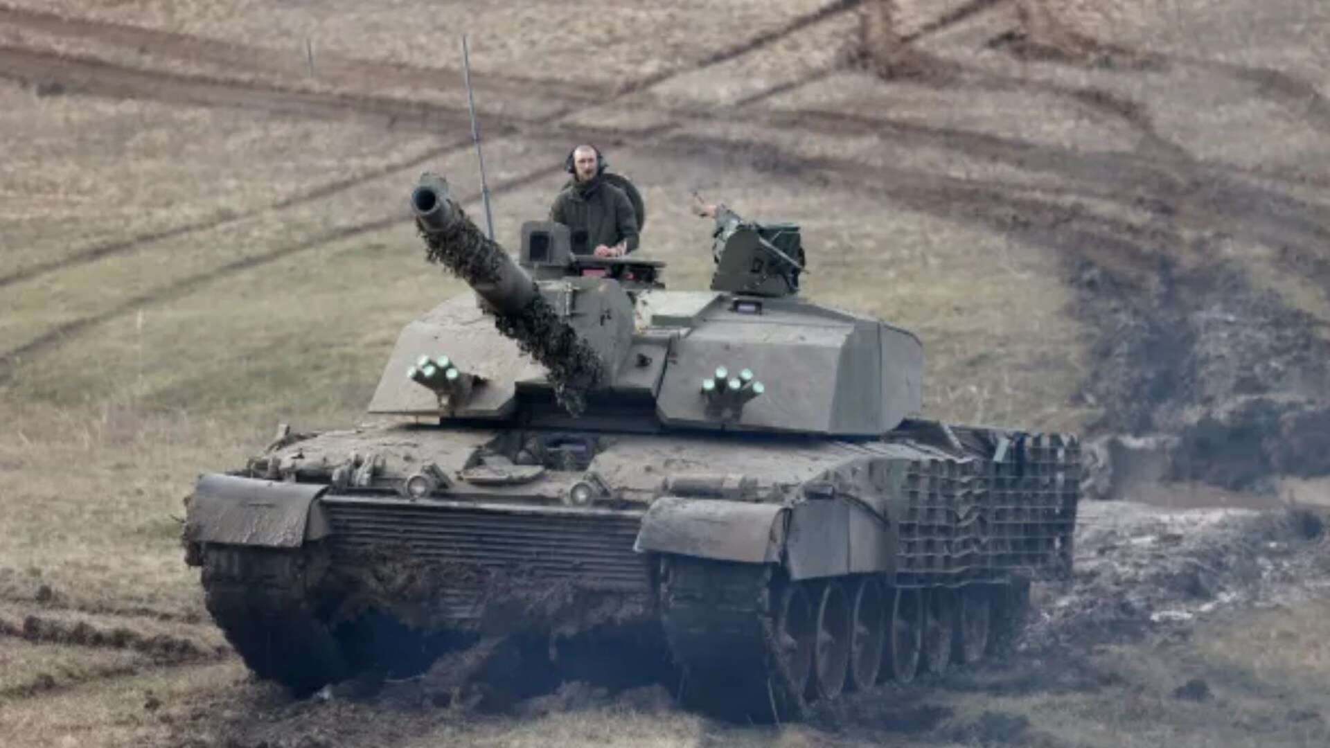 British Challenger 2 tanks helped Ukraine smash Putin's defences in Kursk